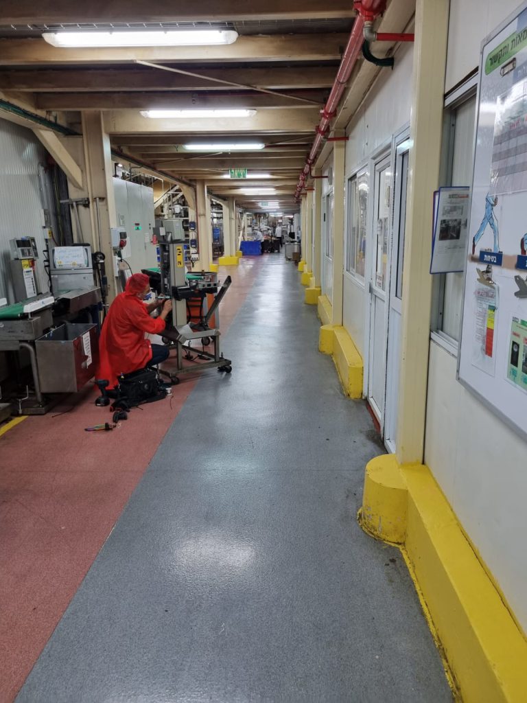 Specifications for performing a flexible antislip coating denber